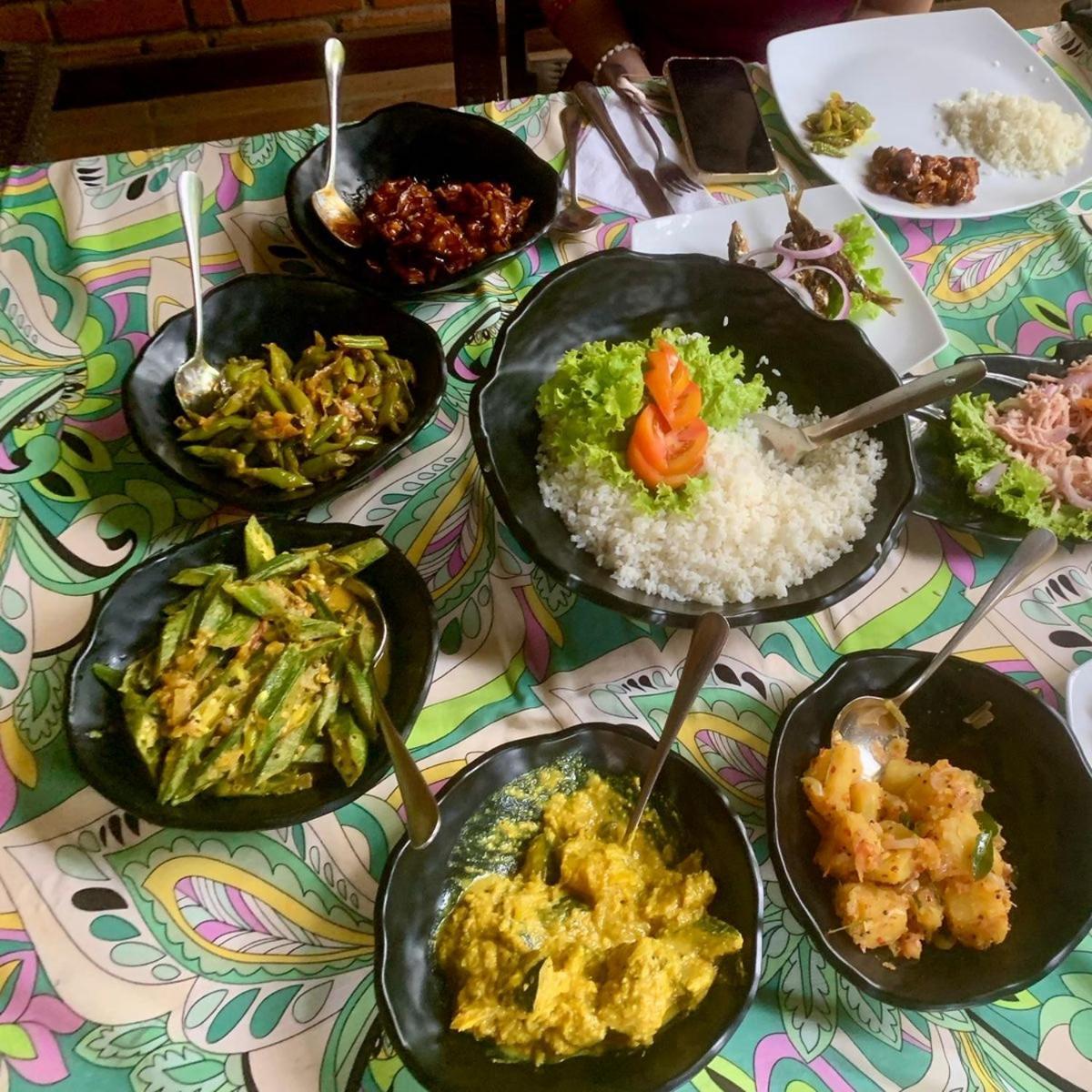 Millet'S Food Company And Cooking Center Hotel Negombo Exterior foto
